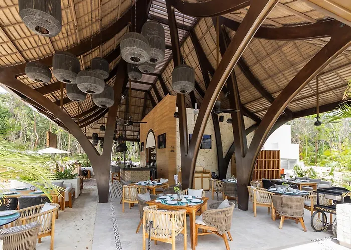 Resort Estates One Bedroom- Riviera Maya *